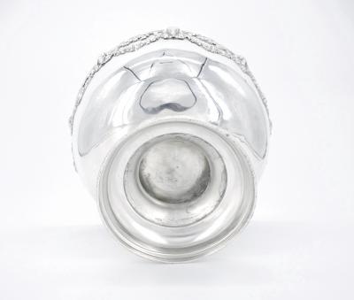 Old EnglishSilver Plate Centerpiece Bowl Punch Bowl