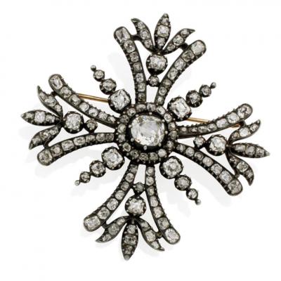 Old Mine cut Diamond Maltese Cross Brooch