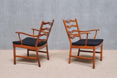Ole Wanscher Pair of Ole Wanscher Armchairs Model 1755 Fritz Hansen Denmark 1940s