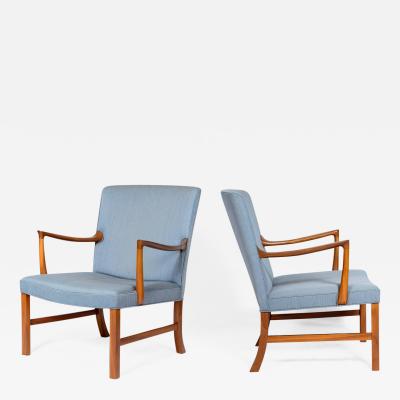 Ole Wanscher Pair of Ole Wanscher Lounge Chairs