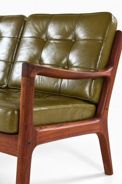 Ole Wanscher Sofa Model 116 Senator Produced by France Son