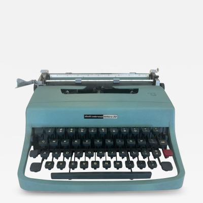 Olivetti Underwood Typewriter Italy 1962