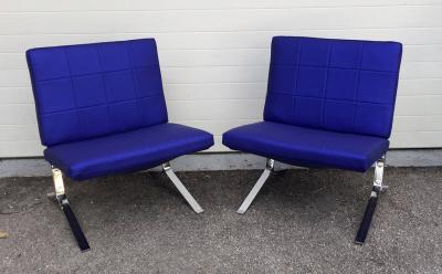 Olivier Mourgue Pair of Lounge Chairs by Olivier Mourgue