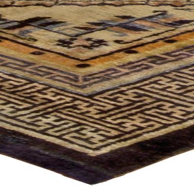 One of a kind Vintage Chinese Oriental Silk Rug
