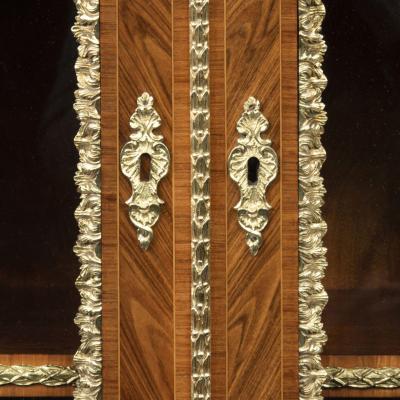 Ornate Victorian kingwood side cabinet in the French taste attributed to Gillows