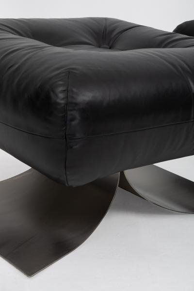 Oscar Niemeyer Oscar Niemeyer Alta Lounge Chair and Ottoman for Mobilier International 1971