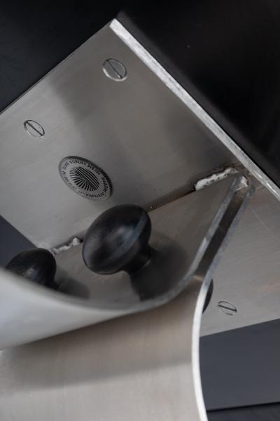 Oscar Niemeyer Oscar Niemeyer Alta Lounge Chair and Ottoman for Mobilier International 1971