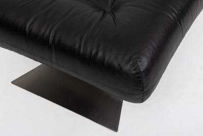 Oscar Niemeyer Oscar Niemeyer Alta Lounge Chair and Ottoman for Mobilier International 1971