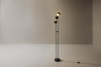 Oscar Torlasco Floorlamp in Enameled Metal and Stainless Steel by Oscar Torlasco for Lumi