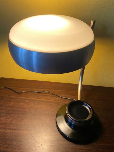 Oscar Torlasco Mod 729 Table Lamp with White Glass