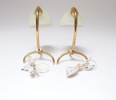 Oscar Torlasco Pair of Petite Brass and Glass Tripod Bedside Table Lamps by Oscar Torlasco