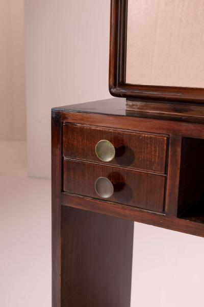 Osvaldo Borsani Bar Cabinet in Walnut and Glass attr Osvaldo Borsani 1940s