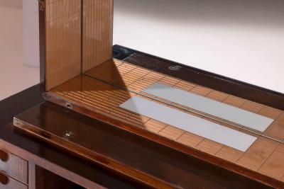 Osvaldo Borsani Bar Cabinet in Walnut and Glass attr Osvaldo Borsani 1940s