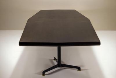 Osvaldo Borsani Boat shaped T58 Conference or Dining Table by Osvaldo Borsani for Tecno