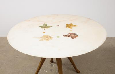 Osvaldo Borsani Circular Dining Table No 7387 by Osvaldo Borsani for ABV