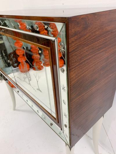 Osvaldo Borsani Italian Mid Century Mirrored Cocktail Cabinet in the Style of Borsani