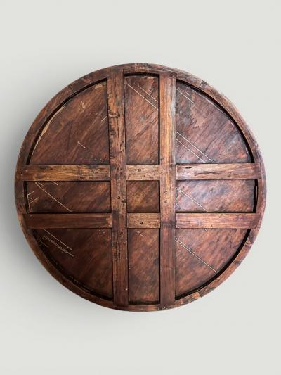 Osvaldo Borsani Italian Midcentury Round Dining Table attributed to Osvaldo Borsani 1950s