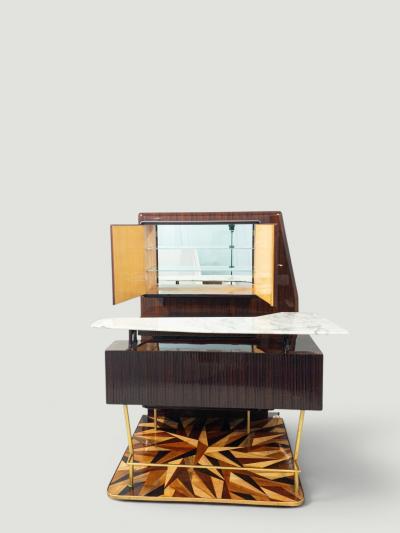 Osvaldo Borsani Italian Midcentury Sideboard or Cabinet Bar attributed to Osvaldo Borsani 1940s