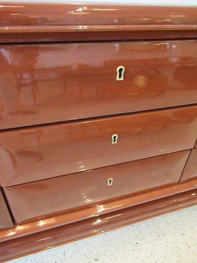 Osvaldo Borsani Italian Modern Mahogany Nine Drawer Chest of Drawers Sideboard Osvaldo Borsani