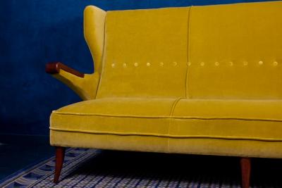 Osvaldo Borsani Large Modern Mid Century Italian Canap or Sofa attr to Osvaldo Borsani
