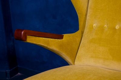 Osvaldo Borsani Large Modern Mid Century Italian Canap or Sofa attr to Osvaldo Borsani