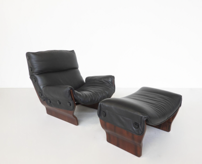 Osvaldo Borsani Mid Century Modern Canada P110 Armchair and Ottoman by Osvaldo Borsani for Tecno