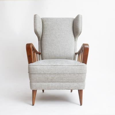 Osvaldo Borsani Model 6053B lounge chair by Osvaldo Borsani