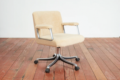 Osvaldo Borsani OSVALDO BORSANI SHEARLING OFFICE CHAIR