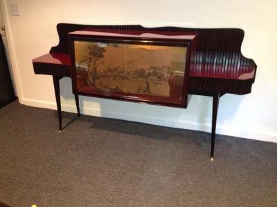 Osvaldo Borsani Osvaldo Borsani Italian Sideboard Circa 1950