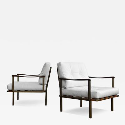 Osvaldo Borsani Osvaldo Borsani Pair of P24 Lounge Chairs