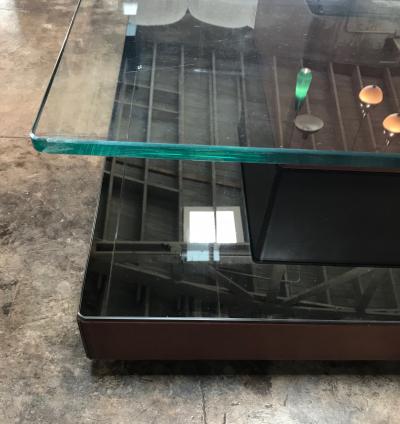 Osvaldo Borsani Osvaldo Borsani Square Coffee Table in Leather and Mirror Italy 1970s