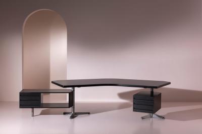 Osvaldo Borsani Osvaldo Borsani T96 Executive Desk for Tecno Italy 1956