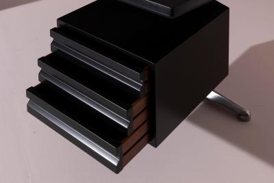 Osvaldo Borsani Osvaldo Borsani T96 Executive Desk for Tecno Italy 1956