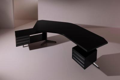 Osvaldo Borsani Osvaldo Borsani T96 Executive Desk for Tecno Italy 1956
