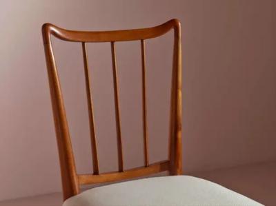 Osvaldo Borsani Osvaldo Borsani eight beechwood dining chairs Arredamenti Borsani Varedo 1940s
