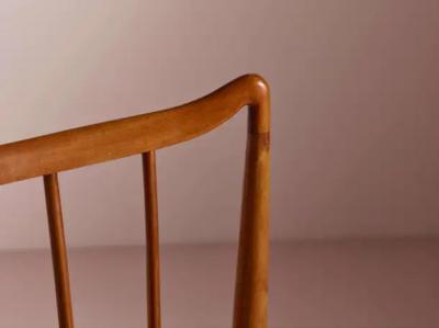 Osvaldo Borsani Osvaldo Borsani eight beechwood dining chairs Arredamenti Borsani Varedo 1940s