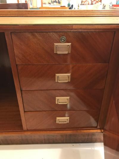 Osvaldo Borsani Osvaldo Borsani fine cabinet