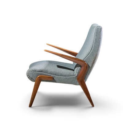 Osvaldo Borsani Osvaldo Borsani for Tecno PK71 Mid Century Italian Walnut Lounge Chairs Pair
