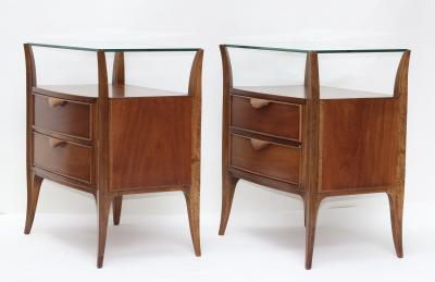 Osvaldo Borsani Pair of Mahogany Nightstands by Osvaldo Borsani 1950 Italy