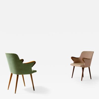 Osvaldo Borsani Pair of P38 armchairs covered in fabric