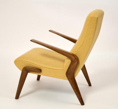 Osvaldo Borsani Rare Pair of Osvaldo Borsani Armchairs Italy ca 1953