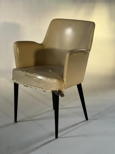 Osvaldo Borsani Set of 4 Osvaldo Borsani p35 arm chairs