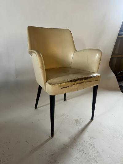 Osvaldo Borsani Set of 4 Osvaldo Borsani p35 arm chairs