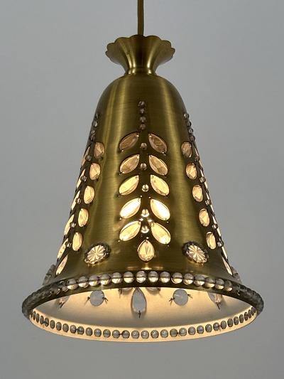 Oswald Haerdtl Elegant Mid Century Pendant Lamp by Oswald Haerdtl for Lobmeyr Austria 1950s