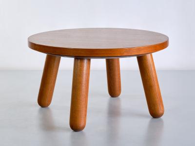 Otto Faerge Otto F rge Round Coffee Table in Oak Denmark 1940s