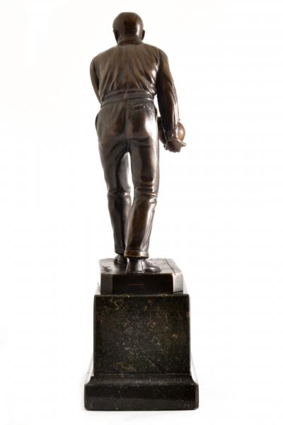 Otto Schmidt Hofer SCHMIDT HOFER 1873 1925 BERLIN GERMANY BRONZE FIGURE OF A BOWLER ART DECO 