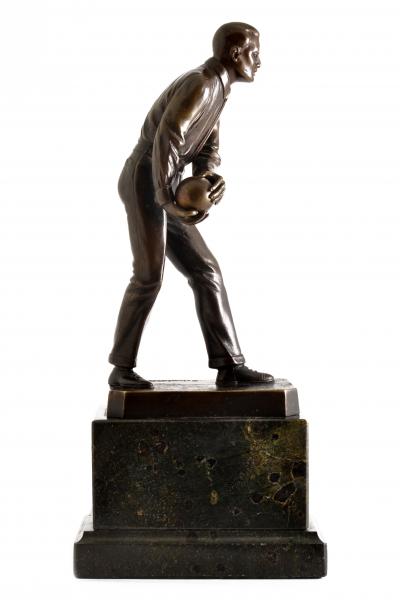 Otto Schmidt Hofer SCHMIDT HOFER 1873 1925 BERLIN GERMANY BRONZE FIGURE OF A BOWLER ART DECO 