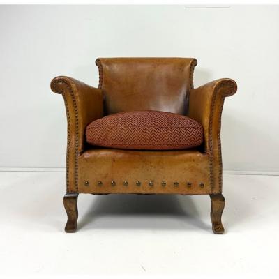 Otto Schulz Early 20th Century European Leather Lounge Chair