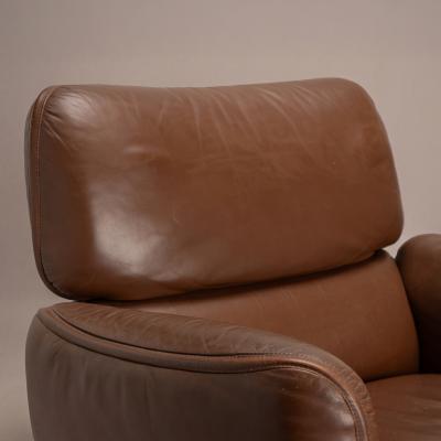 Otto Zapf Otto Zapf Executive Lounge Chair by Knoll in Original Chocolate Brown Leather