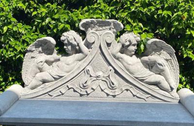 Outdoor Italian Finely Carved Large Lime Stone Bench Garden Furniture